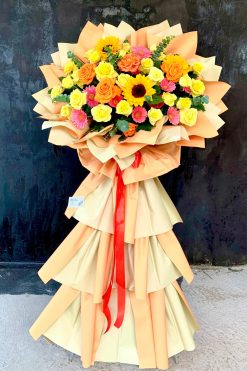 Hoa khai trương M8