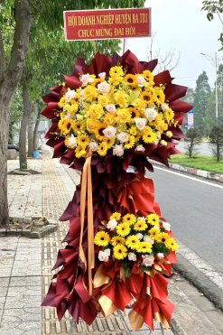 Hoa khai trương M4