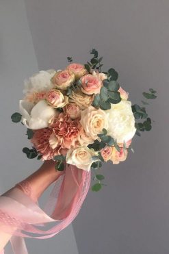 Hoa cầm tay cô dâu Giồng Trôm 5