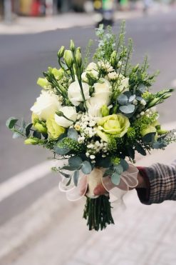 Hoa cầm tay cô dâu 10